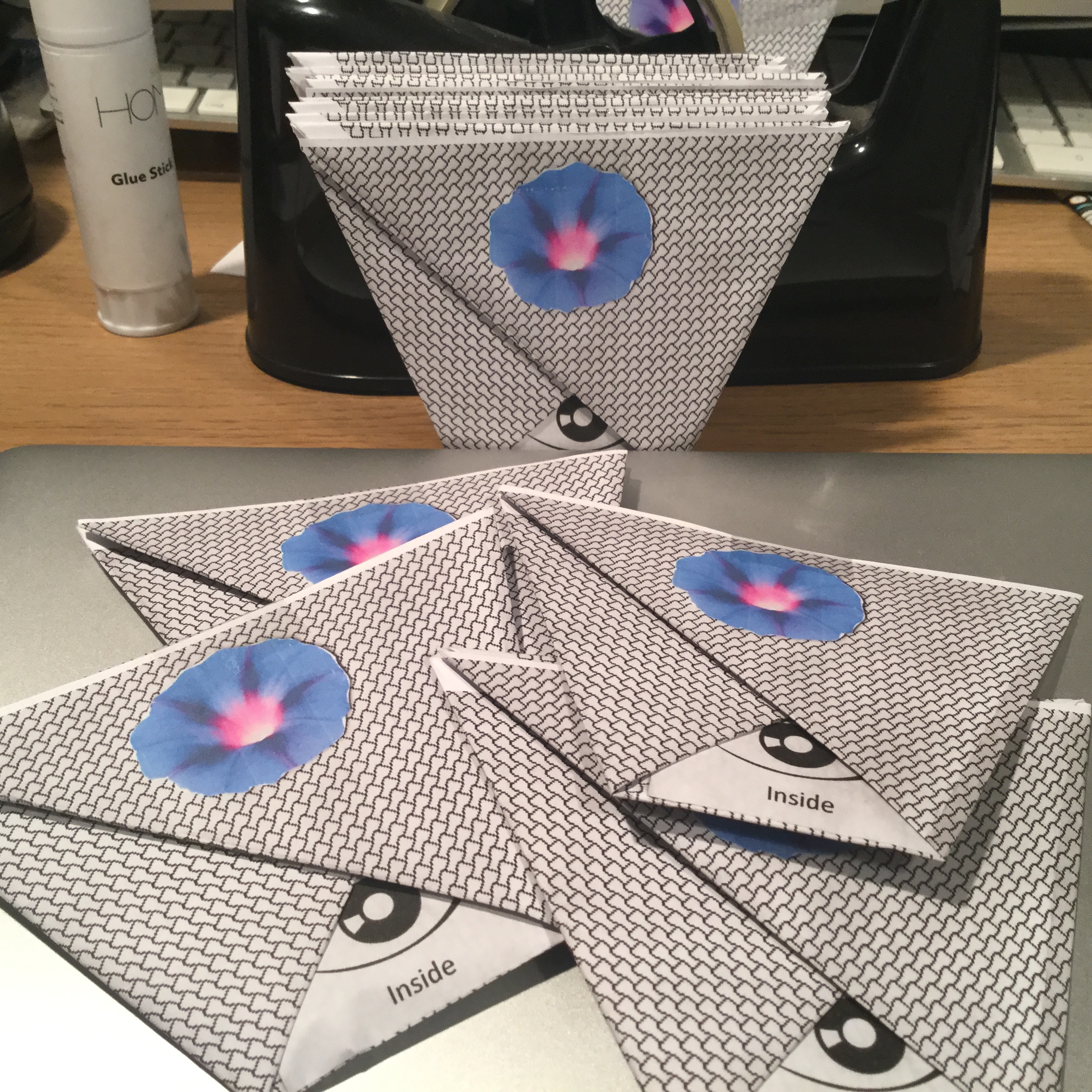 CDD476BE-724B-412D-8DCE-883722FAA5CF